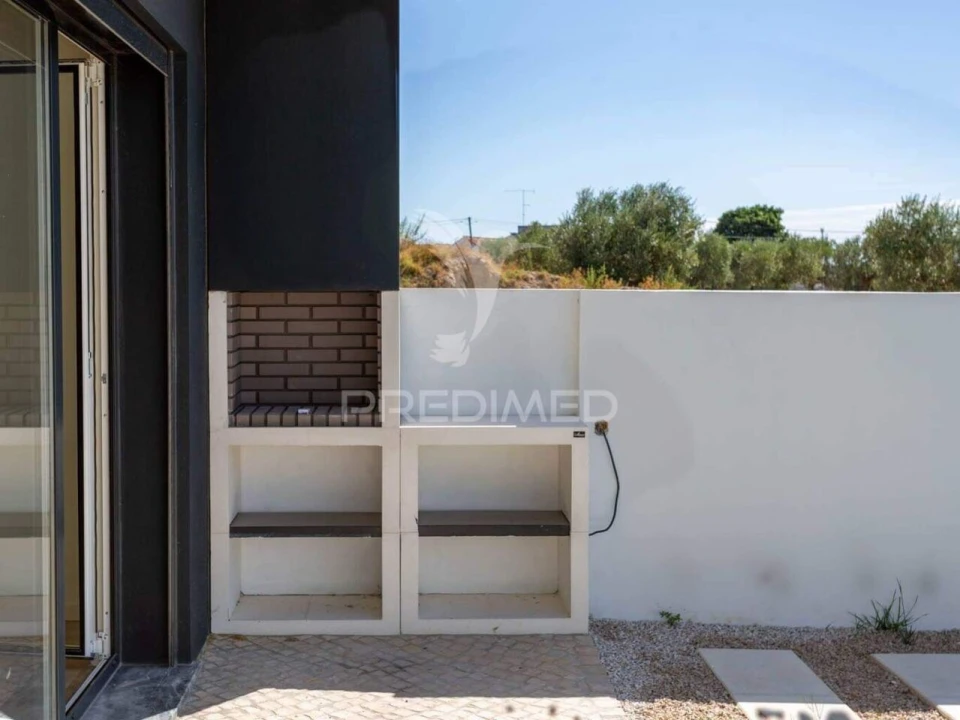 Moradia T4 para Venda em Nossa Sra de Fatima Foto 14