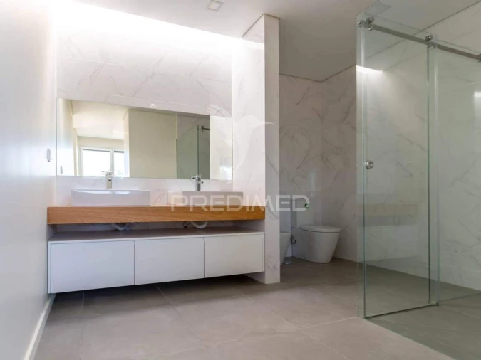 Moradia T4 para Venda em Nossa Sra de Fatima Foto 39