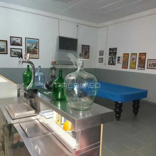 Loja para Venda em Alpiarça Foto 11