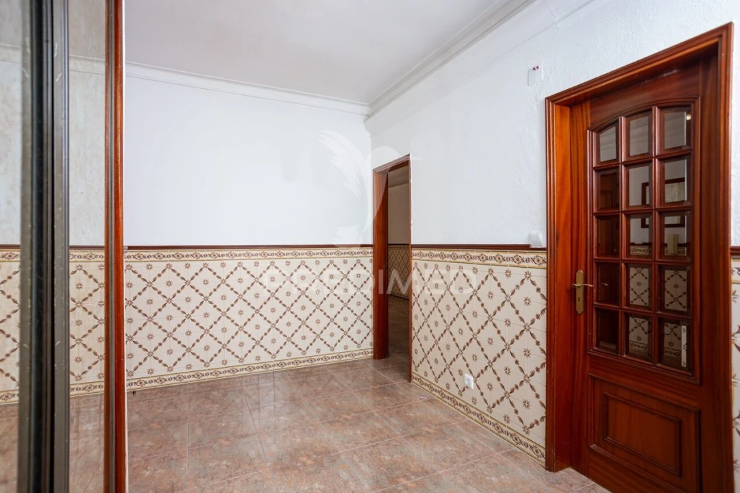 Apartamento T2 para Venda em Amora Foto 5