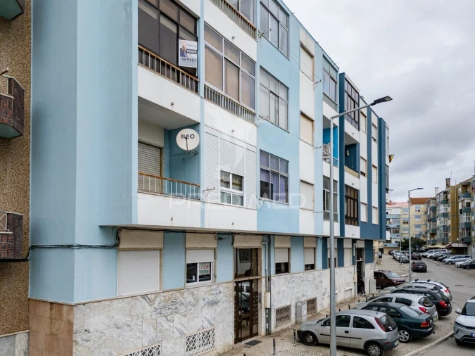 Apartamento T2 para Venda em Amora Foto 17
