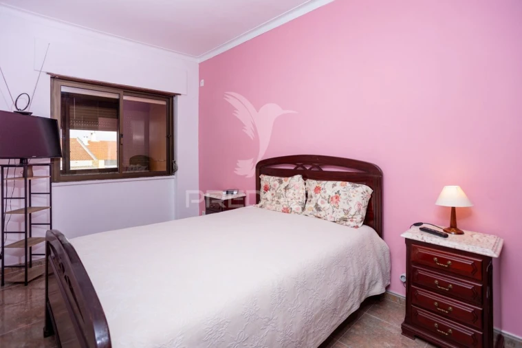 Apartamento T2 para Venda em Amora Foto 13