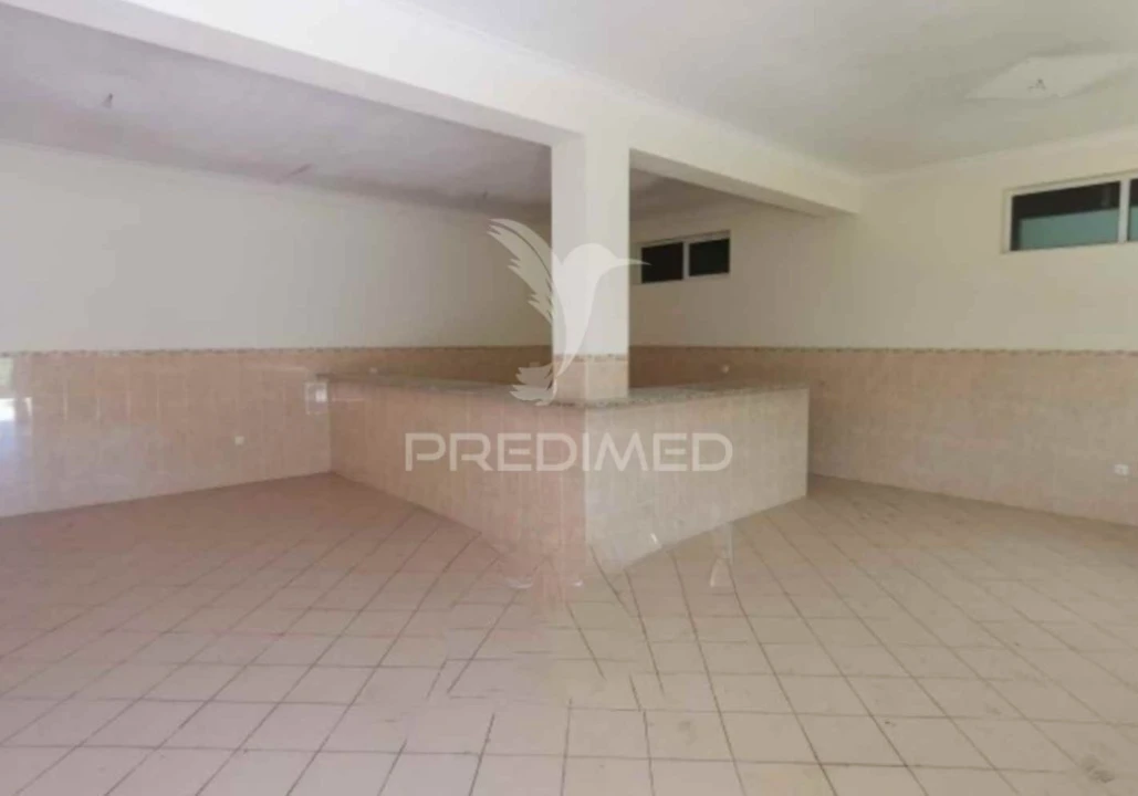 Armazém para Venda em Valongo do Vouga Foto 6