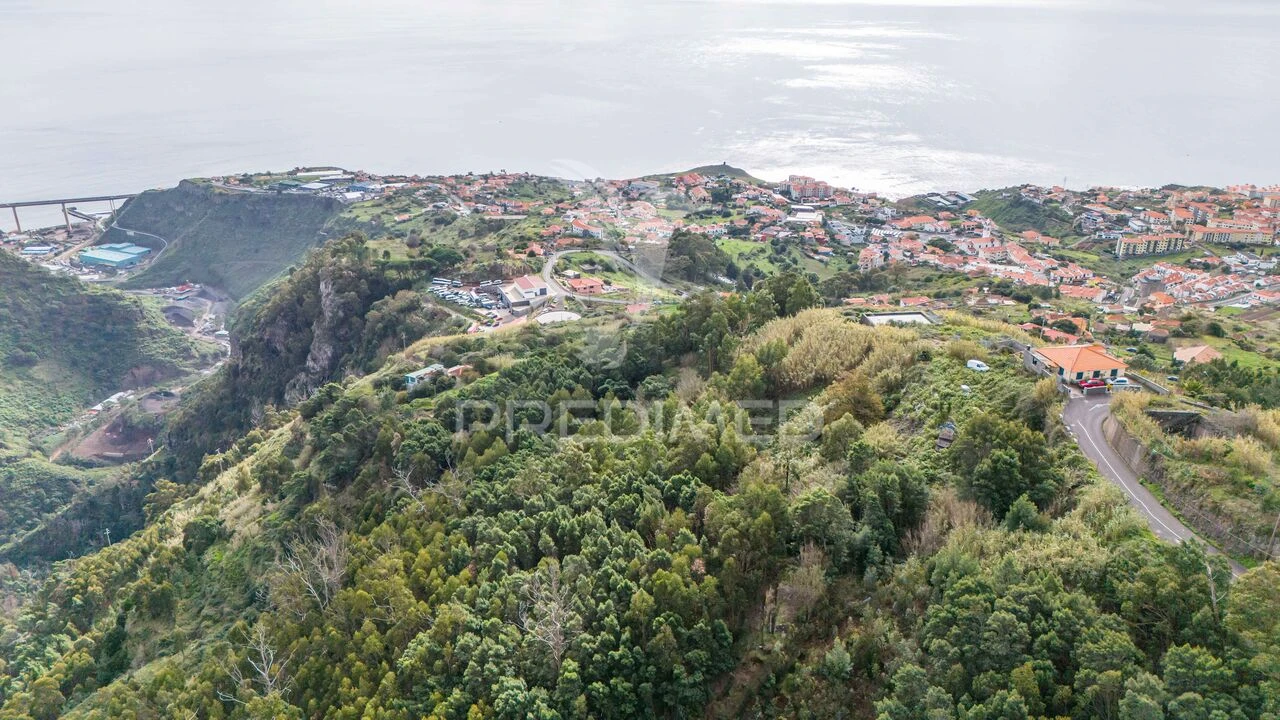 Terreno para Venda em Caniço Foto 5