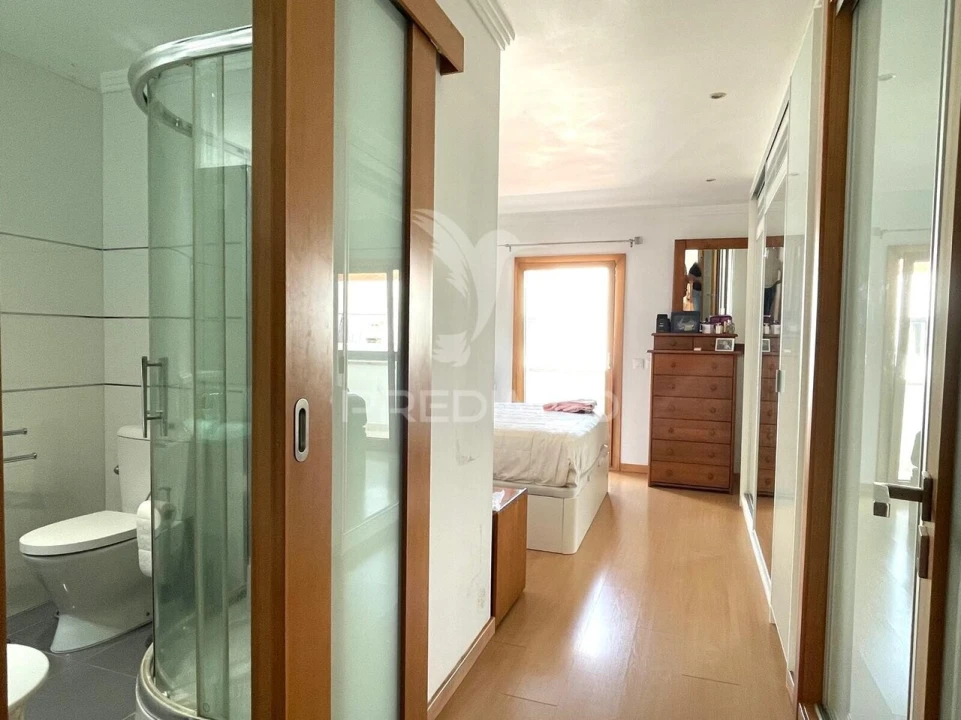 Apartamento T3 para Venda em Sines Foto 13