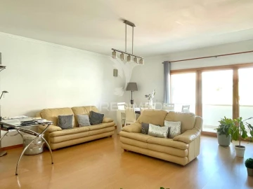 Apartamento T3 para Venda em Sines