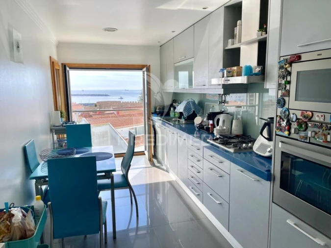 Apartamento T3 para Venda em Sines Foto 9