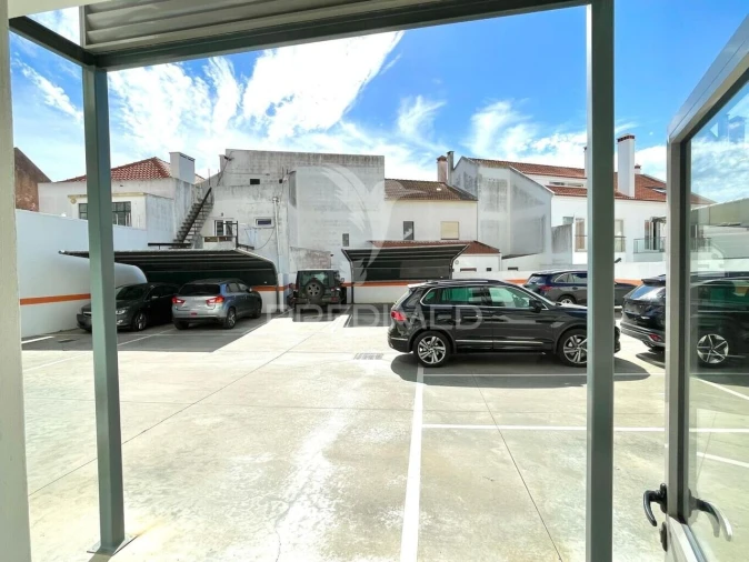 Apartamento T3 para Venda em Sines Foto 24