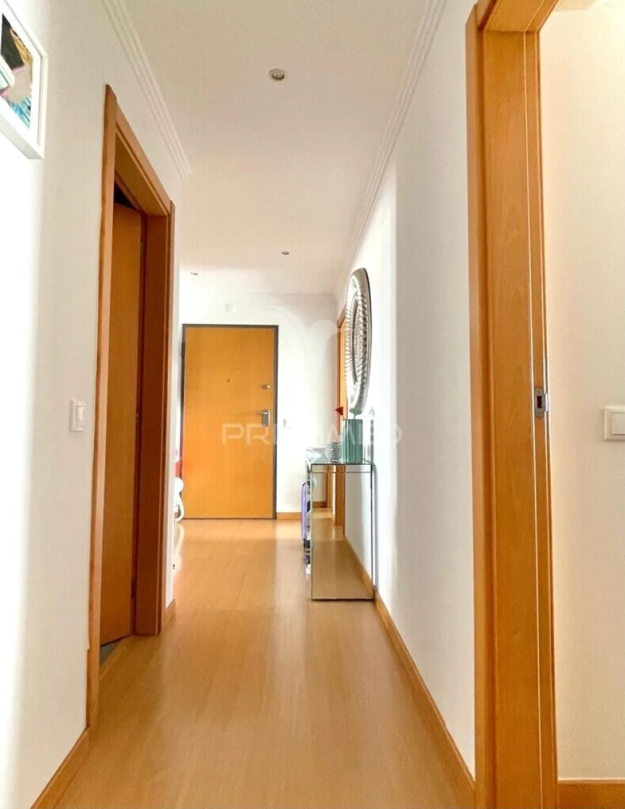 Apartamento T3 para Venda em Sines Foto 19
