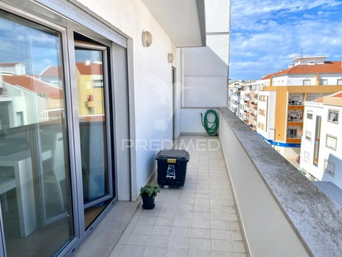 Apartamento T3 para Venda em Sines Foto 7