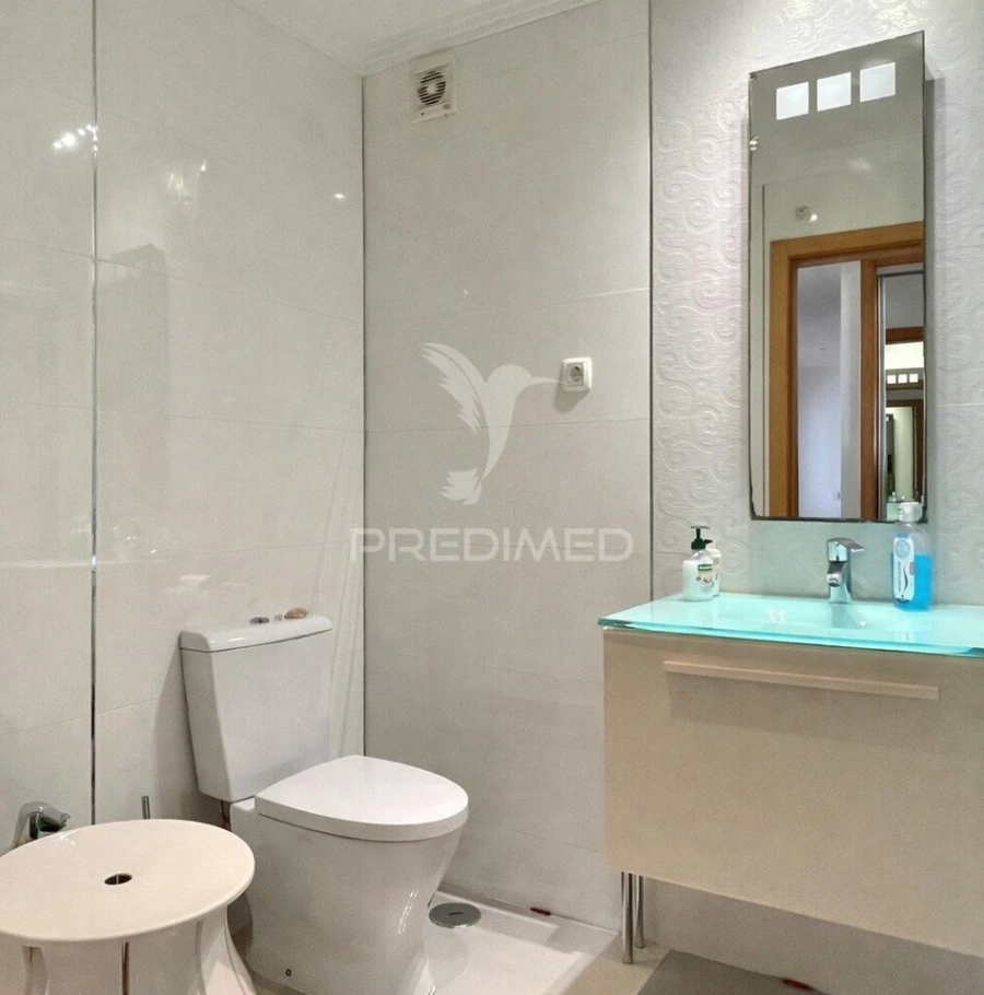 Apartamento T3 para Venda em Sines Foto 17