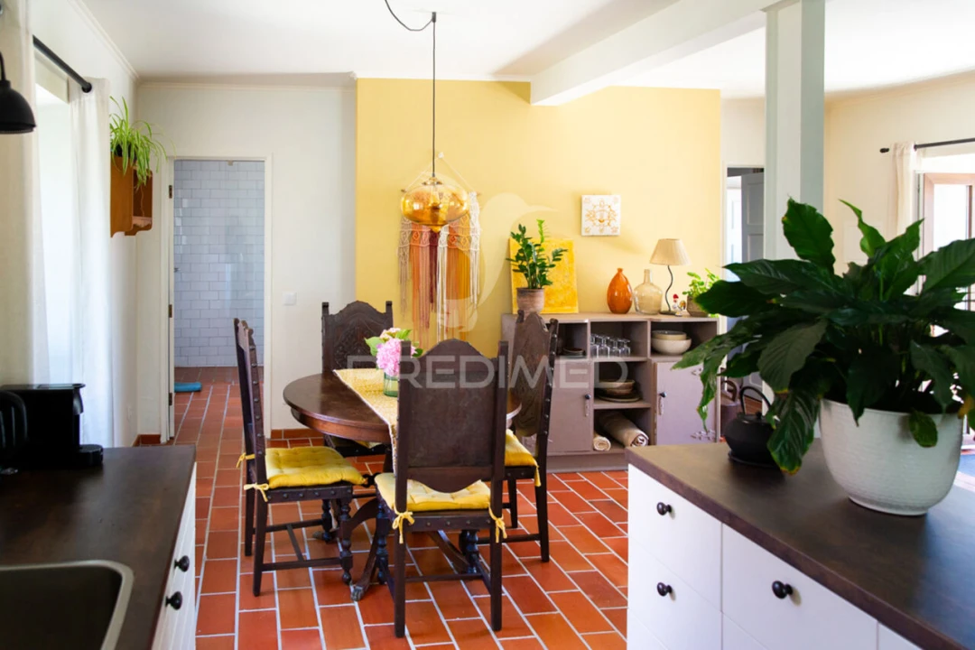 Moradia T5 para Venda em Santa Maria, São Pedro e Sobral da Lagoa Foto 24