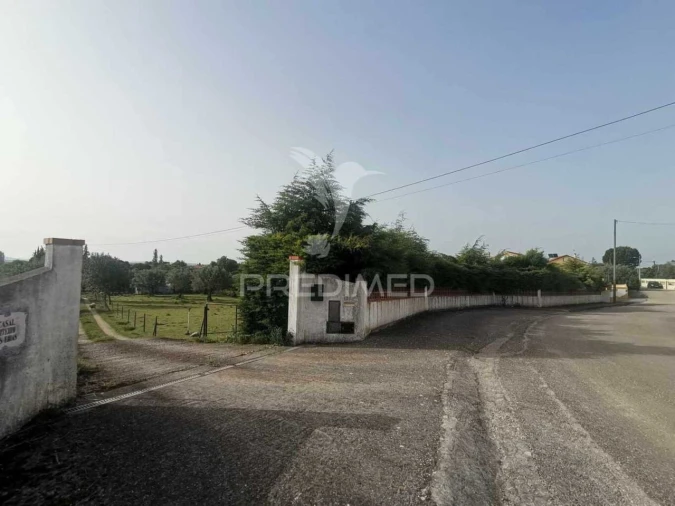 Moradia T4 para Venda em Paialvo Foto 5