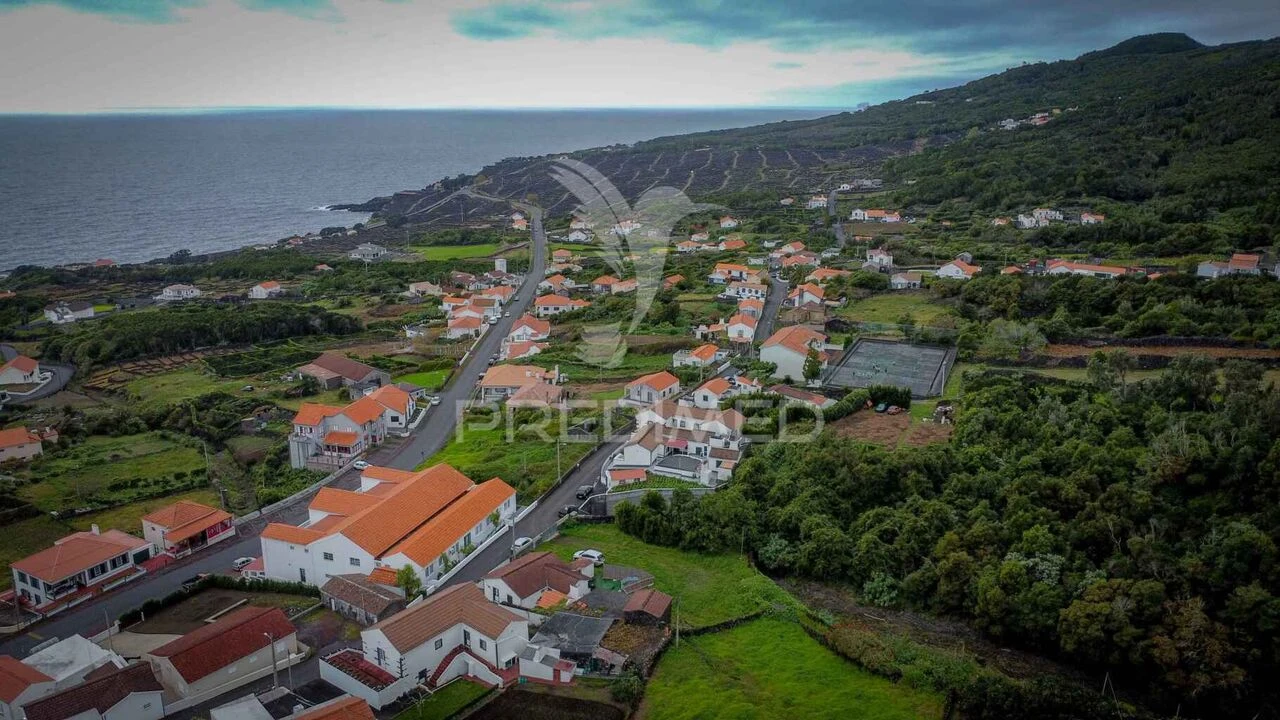 Moradia T2 para Venda em São Mateus Foto 3