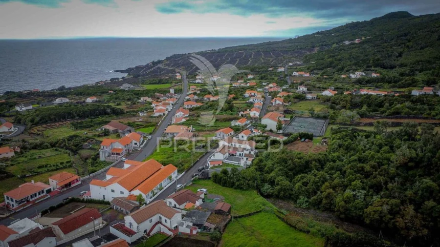 Moradia T2 para Venda em São Mateus Foto 3