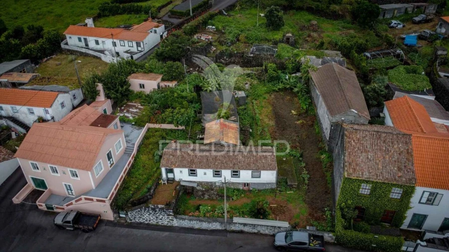 Moradia T2 para Venda em São Mateus