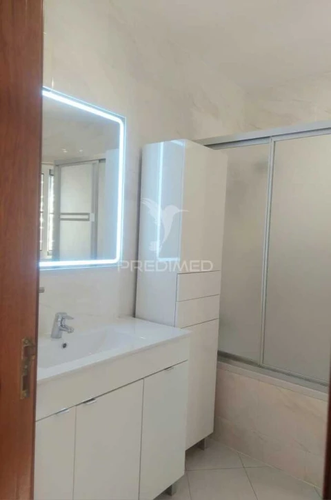 Moradia T3 para Venda em Quarteira