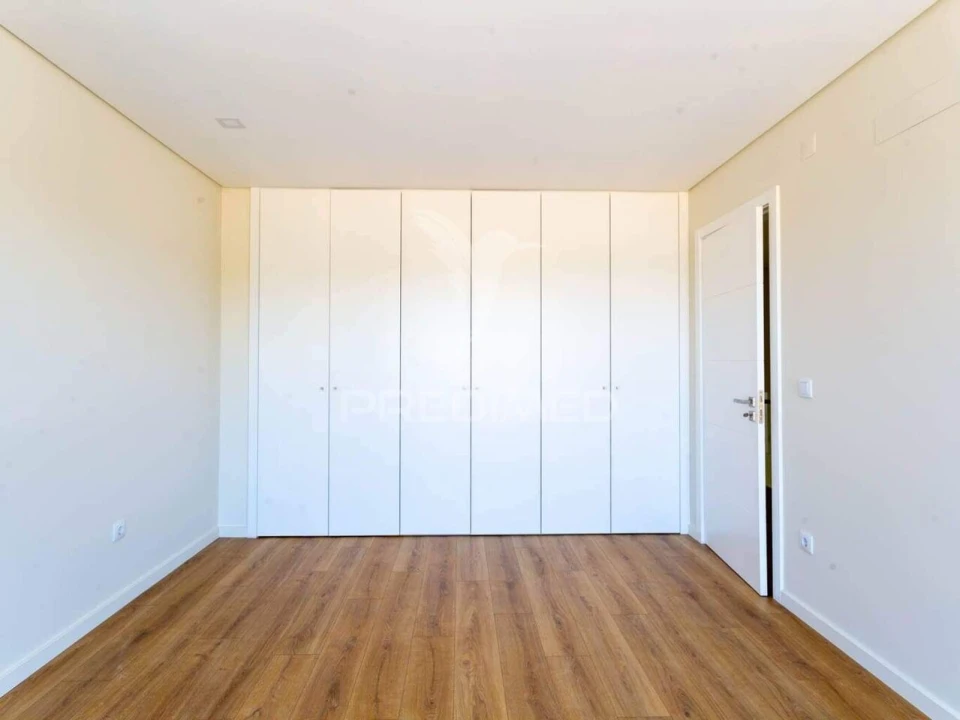 Moradia T4 para Venda em Nossa Sra de Fatima Foto 30