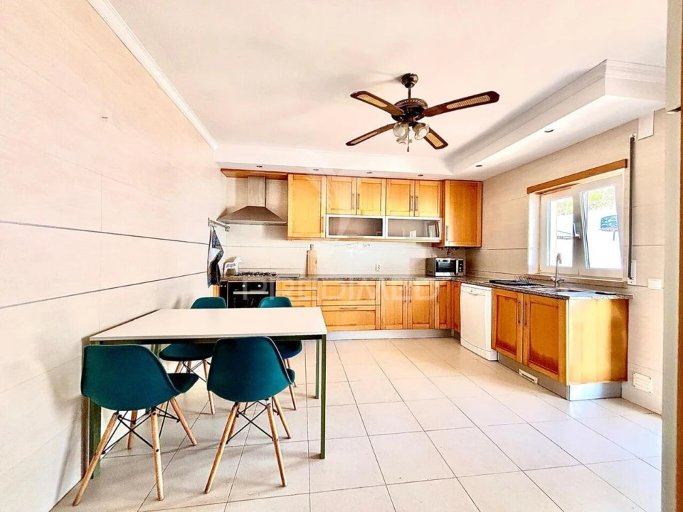 Moradia T3 para Venda em Foz do Arelho Foto 10