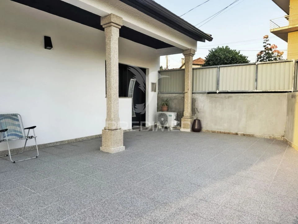 Moradia T3 para Venda em Fornelos Foto 5