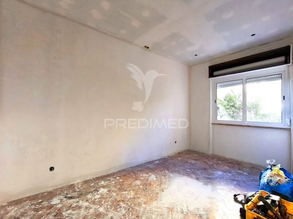 Apartamento T3 para Venda em Falagueira-Venda Nova Foto 14