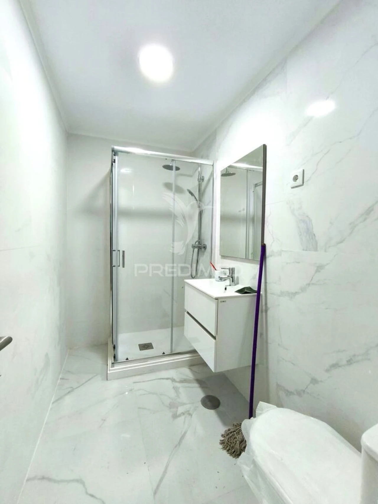 Apartamento T2 para Venda em Venteira Foto 11