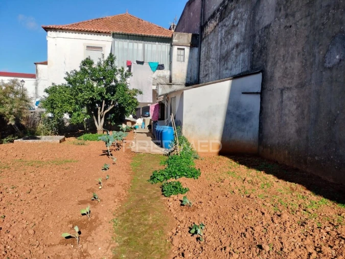 Moradia T3 para Venda em Minde Foto 8