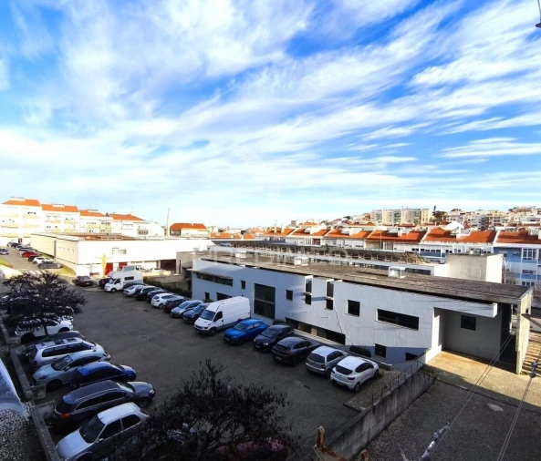 Apartamento T3 para Venda em Águas Livres Foto 19