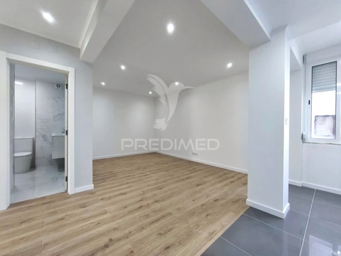 Apartamento T3 para Venda em Águas Livres Foto 5