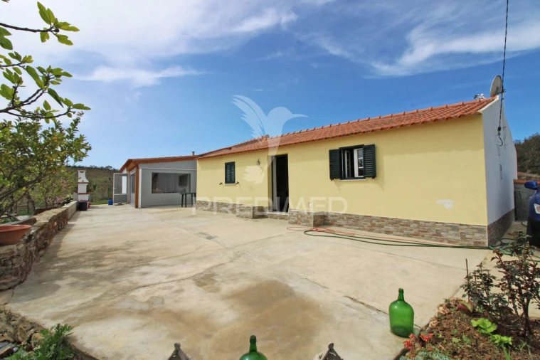 Quinta T4 para Venda em São Martinho das Amoreiras Foto 3