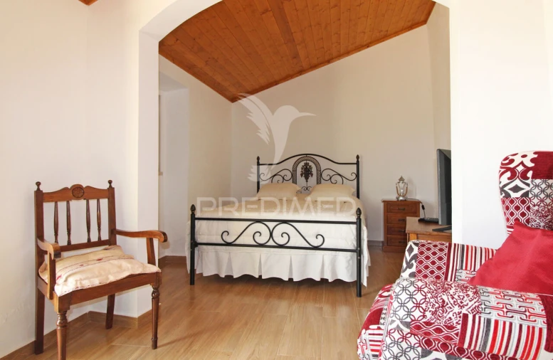 Quinta T4 para Venda em São Martinho das Amoreiras Foto 13