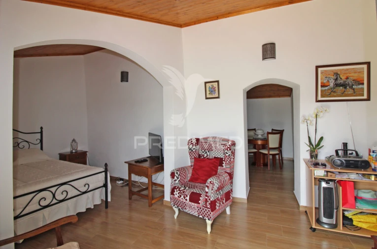 Quinta T4 para Venda em São Martinho das Amoreiras Foto 12