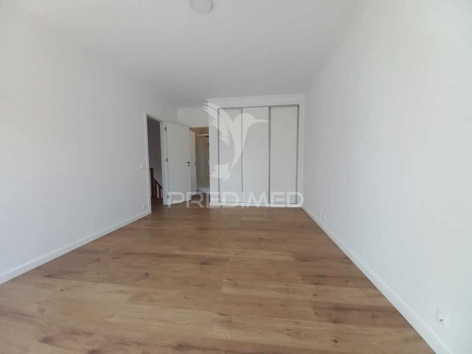 Moradia T3 para Venda em Ericeira Foto 10