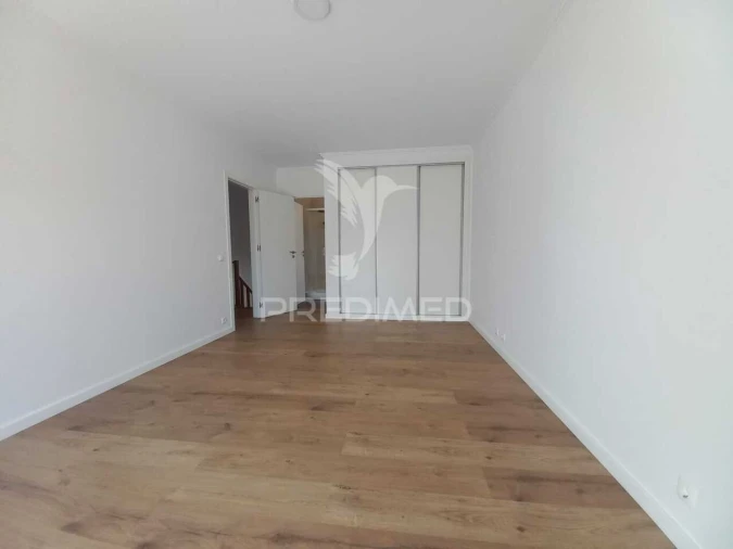 Moradia T3 para Venda em Ericeira Foto 10