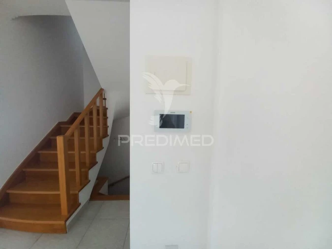 Moradia T3 para Venda em Ericeira Foto 8