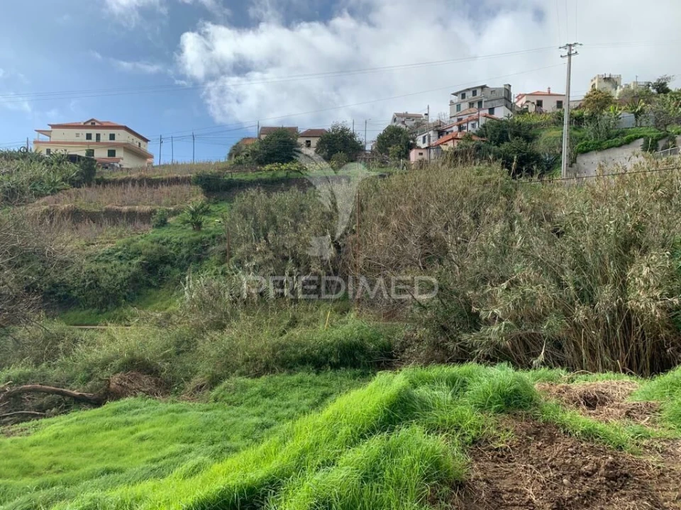 Terreno para Venda em Canhas Foto 9