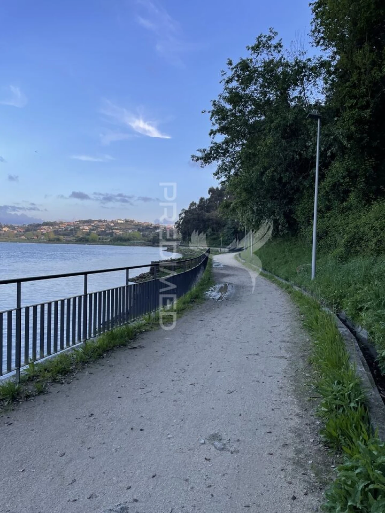 Terreno para Venda em Oliveira do Douro Foto 8