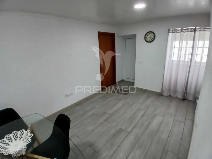 Moradia T2 para Venda em Vila Nova Foto 10