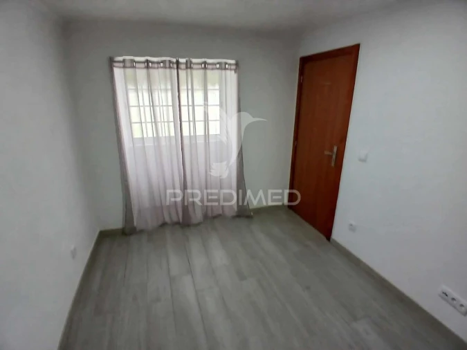 Moradia T2 para Venda em Vila Nova Foto 12