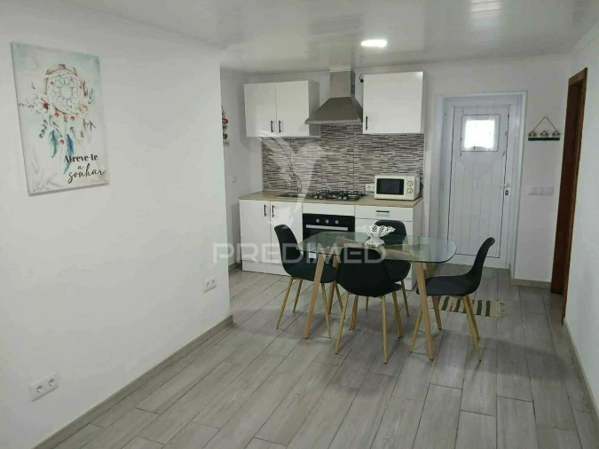 Moradia T2 para Venda em Vila Nova Foto 7