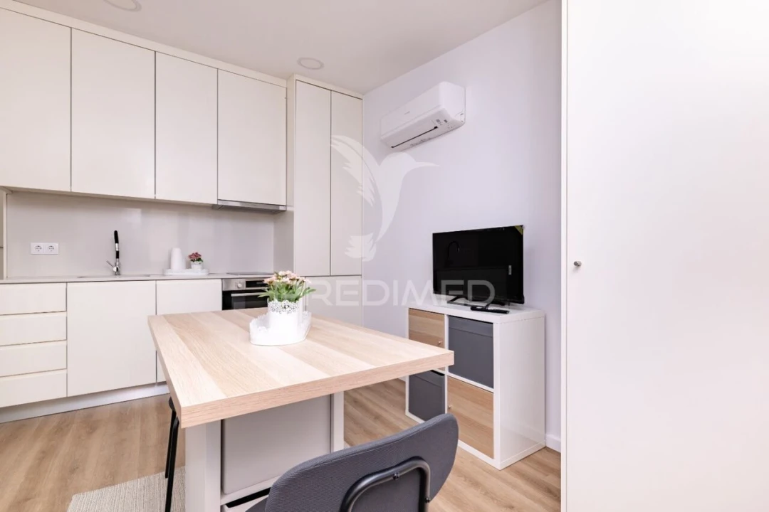 Apartamento T0 para Venda em São Vicente (Braga) Foto 6
