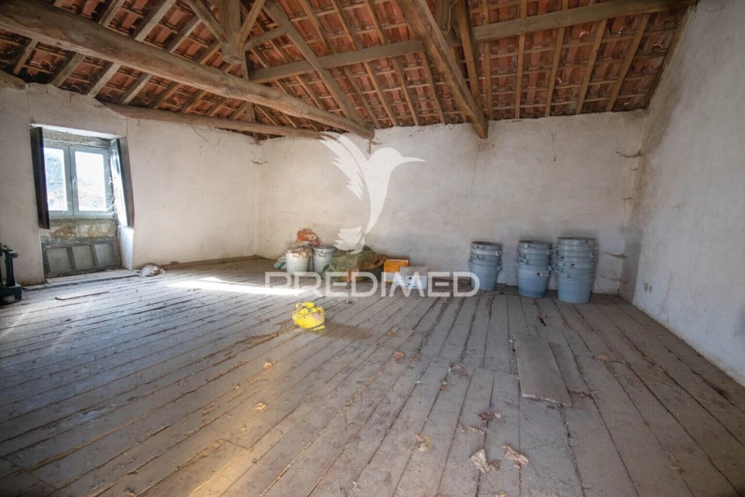 Moradia T3 para Venda em Poço do Canto Foto 21