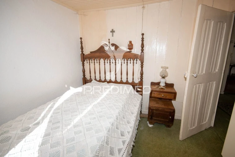 Moradia T3 para Venda em Poço do Canto Foto 18