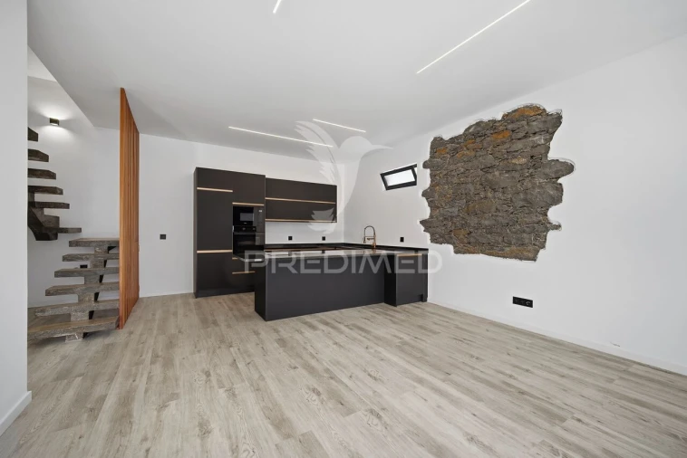 Moradia T2 para Venda em São Gonçalo Foto 10