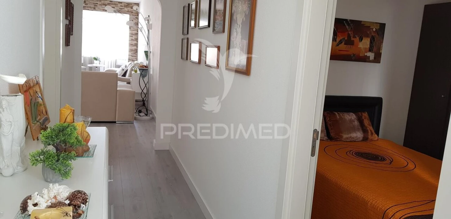 Apartamento T4 para Venda em Albufeira e Olhos de Água Foto 25