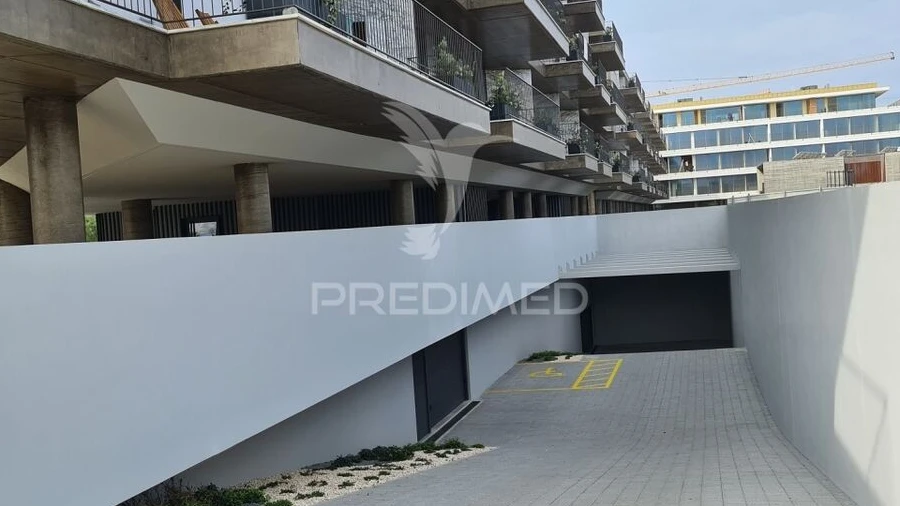 Garagem para Venda em Canidelo