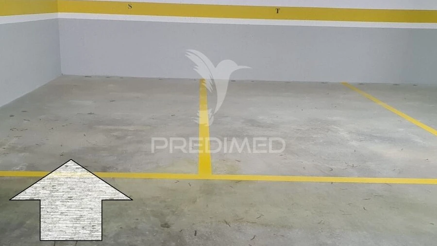 Garagem para Venda em Canidelo