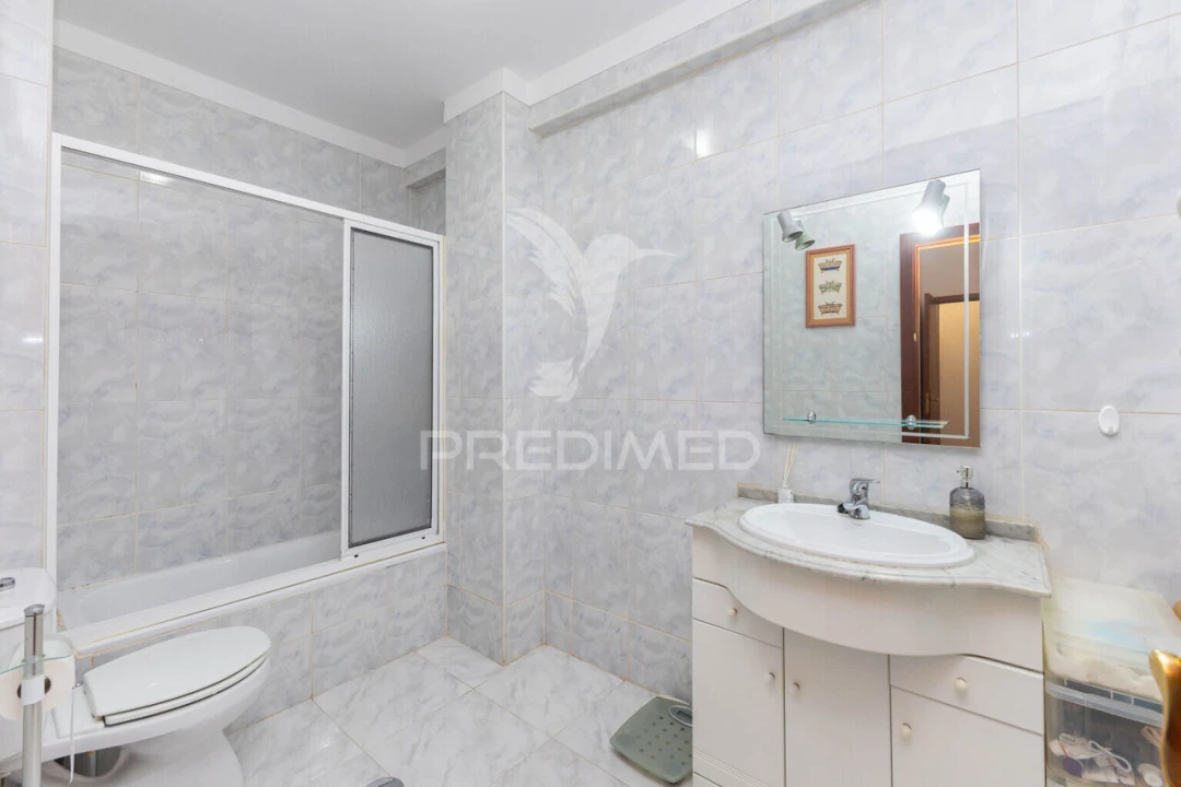 Apartamento T3 para Venda em Madalena Foto 25