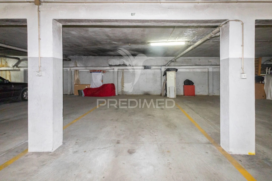 Apartamento T3 para Venda em Madalena Foto 28