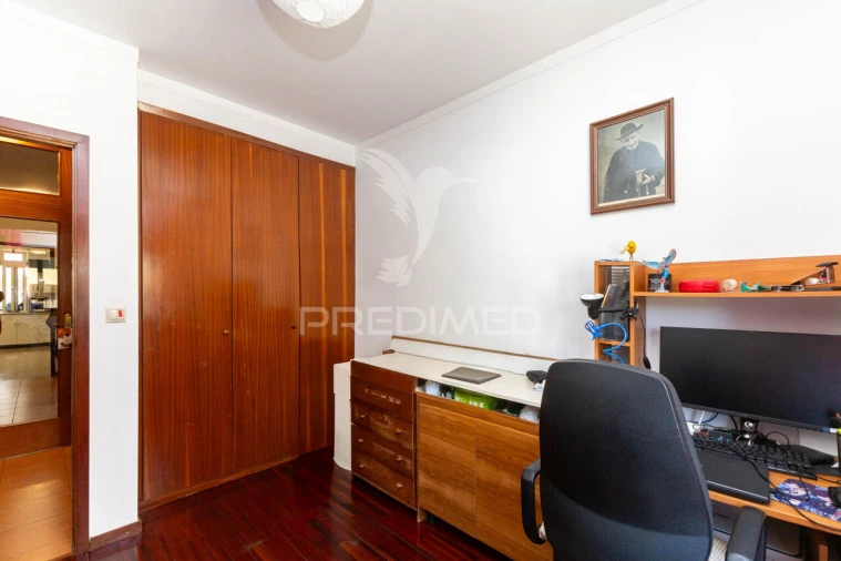 Apartamento T3 para Venda em Madalena Foto 23